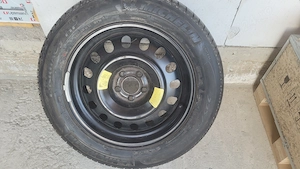 Roata rezerva 225 55 r17 vara cu janta metalica 5 x 104. Nefolosita. Compatibil Citroen C5,  - imagine 5