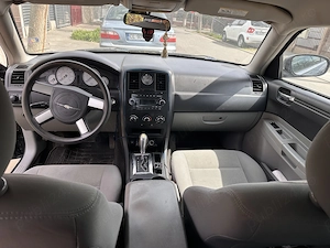 Chrysler 300c an 2008 gpl omologat și benzina vând sau schimb  - imagine 8