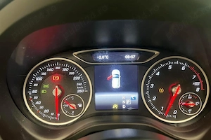 Mercedes-Benz Classe A AMG Line-Panorama - imagine 2
