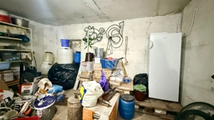 Apartament cu 3 camere, curte si boxa de vanzare, Zona Simion Barnutiu - imagine 14