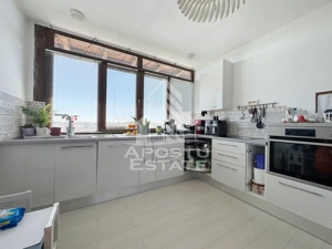 Apartament 4 camere de vanzare, 100mp utili + 2 balcoane -Giroc - imagine 11
