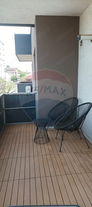 Apartament cu 3 camere de vanzare, centrala proprie - Mihai Bravu - imagine 20