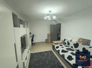 Apartament 3 camere Central, renovat 2023, decomandat, etaj intermediar - imagine 2