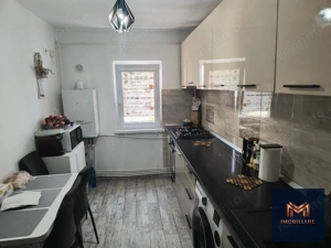 Apartament 3 camere Central, renovat 2023, decomandat, etaj intermediar - imagine 9