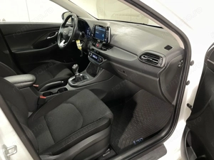 Hyundai i30 - imagine 9
