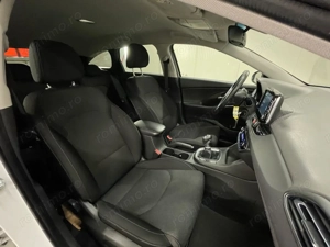 Hyundai i30 - imagine 10