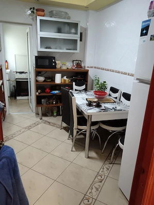 Apartament 4 camere et.1in Comanesti