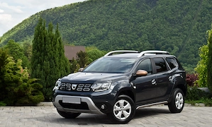DACIA Duster  GARANTIE Anticoroziune: 6 ani  70.000KM!! NAVIGATIE senzori parcare consum 6% - imagine 2