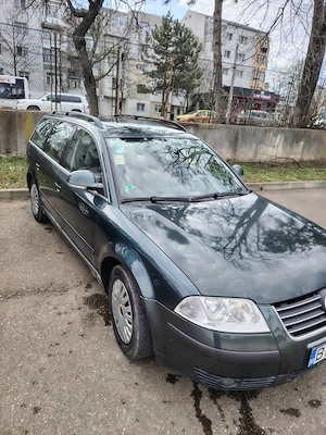 Vând Volkswagen passat 2.0tdi 2005 - imagine 3