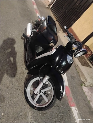 Aprilia Scarabeo 200cc Rotax - imagine 4