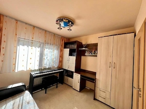 3 camere 70 mp langa Sp.Judetean la parter cu balcon + CENTRALA PROPRIE - imagine 8