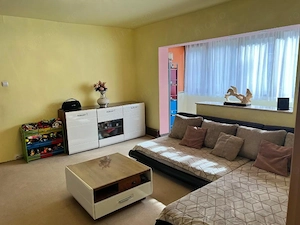 3 camere 70 mp langa Sp.Judetean la parter cu balcon + CENTRALA PROPRIE - imagine 5