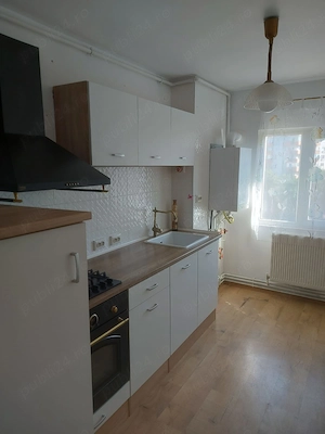 Inchiriere ap 3 cam Ploiesti Gh Doja - imagine 6