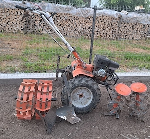 Motocultor 