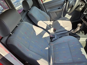 VW Caddy an 2010 1.9TDI 4x4 tractiune integrală 4motion încâlzire scaune Unic Proprietar recent adus - imagine 7