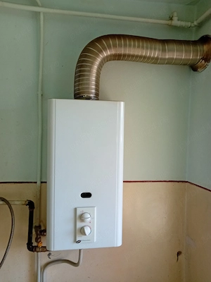 Vând două convectoare și un boiler