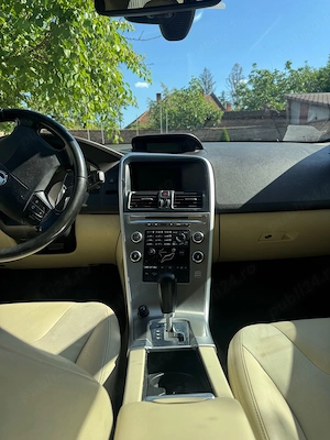 Volvo XC60 - imagine 3