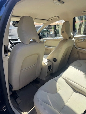 Volvo XC60 - imagine 4