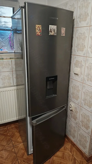 Frigider 600 lei