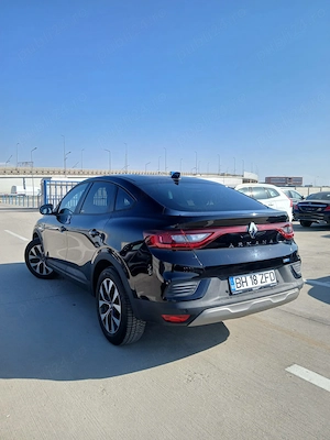 Vand Schimb Renault Arkana 2021 1.6 Hybrid 145 CP - imagine 3