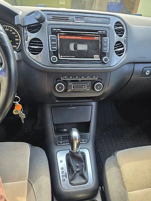 Vând mașina personala VW Tiguan 2.0 tdi 4motion (4x4)  din 2011 140cp. - imagine 3