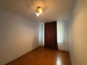 Apartament 3 camere, zona verde - imagine 3
