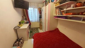 Apartament 4 camere Etaj 2 mobilat utilat intre 2 scoli 