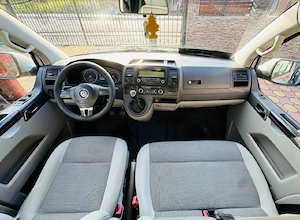 Volkswagen Caravelle 2011 2.0tdi e5 9 loc 6tr 140cp lung  - imagine 4