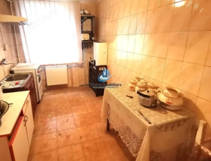 Apartament 3 camere decomandat, sud-est, Zona Scoala 10, Precista - imagine 3