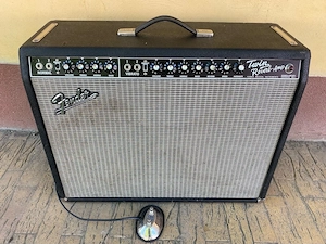amplificator chitara Fender 65 Twin Reverb