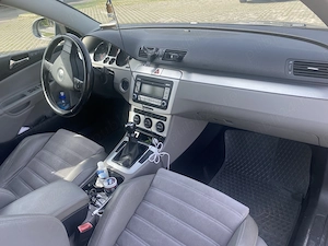 VW Passat 4Motion 4x4 2.0TDI 140CP echipare HIGHLine - imagine 10