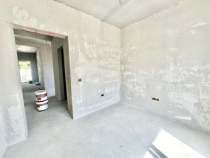 Duplex 4 camere - 250 mp teren - Zona excelenta - Mosnita Noua - imagine 13