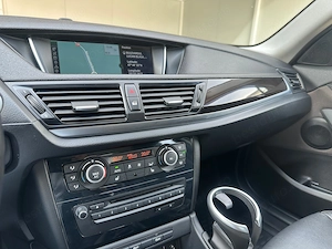 BMW X1 2.0 Diesel 136 CP An 2015 - imagine 18