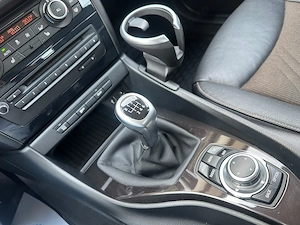 BMW X1 2.0 Diesel 136 CP An 2015 - imagine 19