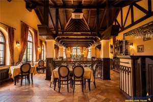 Locatie de vis cu arhitectura deosebita si farmec aparte, Bran, Brasov - imagine 5