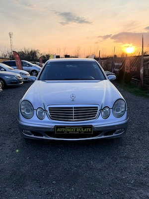 Mercedes-Benz Clasa E - imagine 8