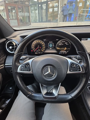 MERCEDES-BENZ E 220 d 4MATIC Avangarde Limuzina - imagine 5