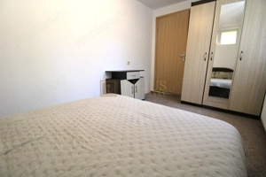 2 camere la curte intr-o zona linistita in Cetatii - imagine 9