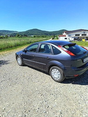Ford focus 1.6 TDCi - imagine 4