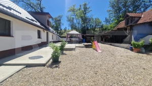 Casa frumoasa Rotbav -30 minute  de Brasov, 2235mp teren -5 camere , pivnita - imagine 4