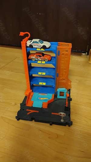 Lot parcari diverse Hotwheels
