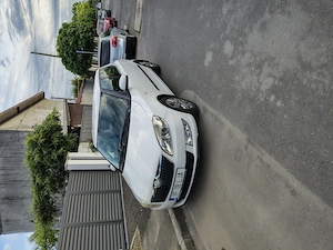 Vând Fabia 1,6tdi,2010 - imagine 5