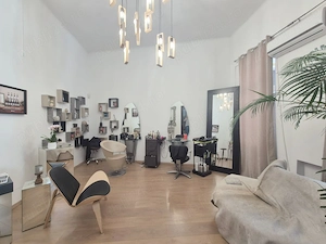Spațiu versatil de vânzare   Piața Mihai Viteazu | Ideal locuință, birou sau salon - imagine 3