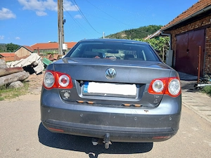 Volkswagen Jetta, motor: 1.9 TDI an: 2009, Euro: 4 - imagine 4