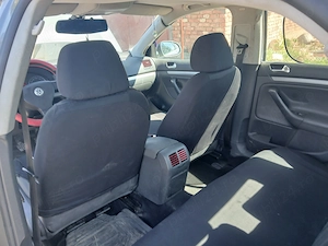 Volkswagen Jetta, motor: 1.9 TDI an: 2009, Euro: 4 - imagine 7