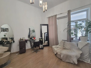 Spațiu versatil de vânzare   Piața Mihai Viteazu | Ideal locuință, birou sau salon - imagine 2
