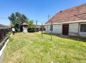 Casa de vanzare in comuna Albesti