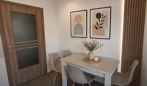 Apartament 3 Camere 2 Băi 2 Balcoane Centrală  Proprie Zona  Kiriac  - imagine 4