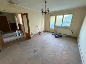 Apartament 3 camere, decomandat - Cugir - imagine 2