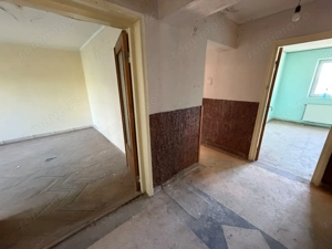 Apartament 3 camere, decomandat - Cugir - imagine 7
